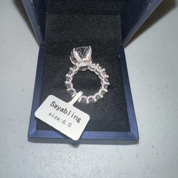 Pear Engagement Ring - Picture 2 of 2